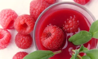 Má malinový extrakt sacharidy?